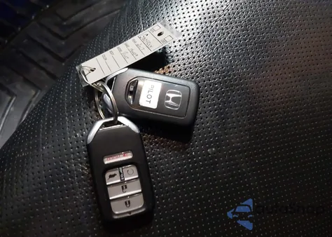 2017 Honda Pilot Elite from USA, damaged, VIN 5FNYF6H06HB087246